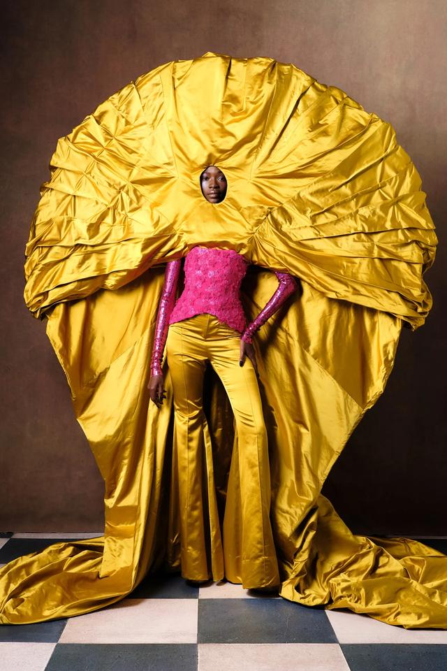 西游记群魔乱舞？纽约时装周涌现12个“奇葩”造型