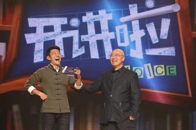 作品“又黄又暴力”被央视点名批评，撒贝宁：他的作品，少儿不宜