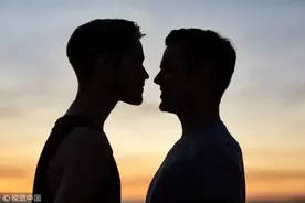 有一个同性恋室友，是一种什么样的体验？图片