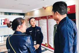 生日前一天，他独自去外婆家找双胞胎姐姐，这一走就是32年……图片