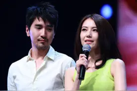 5任女友全是绝色美人，又娶大5岁国民女神，赵又廷到底有何魅力？图片