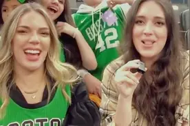 36岁霍福德大赢家，打工挣2亿美元，老婆1米88大长腿，4个孩子图片