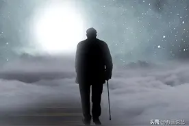 “耄耋耆耈”，你会读吗？什么意思？读错会闹笑话图片