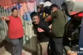 柬埔寨毒犯持刀反抗，警察连开10枪图片