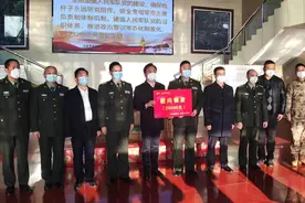 顾兴旺、李军平开展春节前走访慰问活动图片