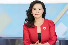 央视女主持成蕾，潜藏了18年的“澳方间谍”，说错一句话泄露身份图片