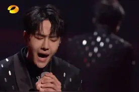 王一博假唱事件发酵，歌手杨培安发文内涵：明明假唱却死不承认图片