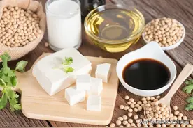 痛风患者不能吃豆制品？医生辟谣，黄豆嘌呤高，豆腐等嘌呤不高图片