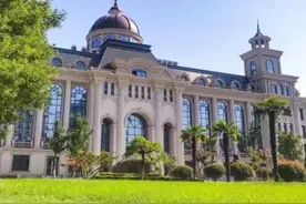 高考成绩373分，想学医，西安外事学院值得你考虑图片
