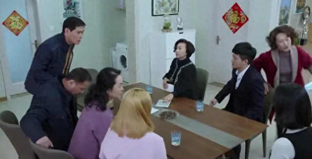 男子坐网约车要求特殊服务，女司机心痒难耐：给我200随你玩