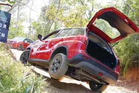 动力、油耗、舒适都不重要，这项测试不过，可以直接出门左转了图片