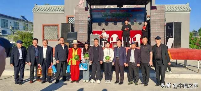 江苏涟水：“五一”游客量突破60万人次 “摸鱼抓猪”带火苏北小城