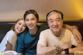恭喜！秦沛41岁长子宣布结婚，小10岁妻子美貌出众，曾是选美冠军图片