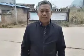 一位湖南父亲靠种地养活全家9口人，还供3个继女，读名校硕士博士图片