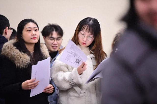 助学贷款逾期未还滞纳金，助学贷款逾期未还滞纳金怎么算 配图01