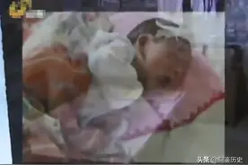 2011年，江西残疾弃婴喝雨水在太平间存活八天，迎来10位爱心爸爸图片