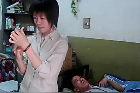 17年前，与瘫痪父亲相依为命，高考763分的广西女孩，现状如何？图片