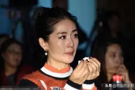 “冷板凳”坐了快2年，谢娜，开始着急了图片