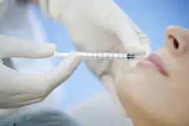 青诉 | 医美维权报告发布 注射类成消费维权“重灾区”图片