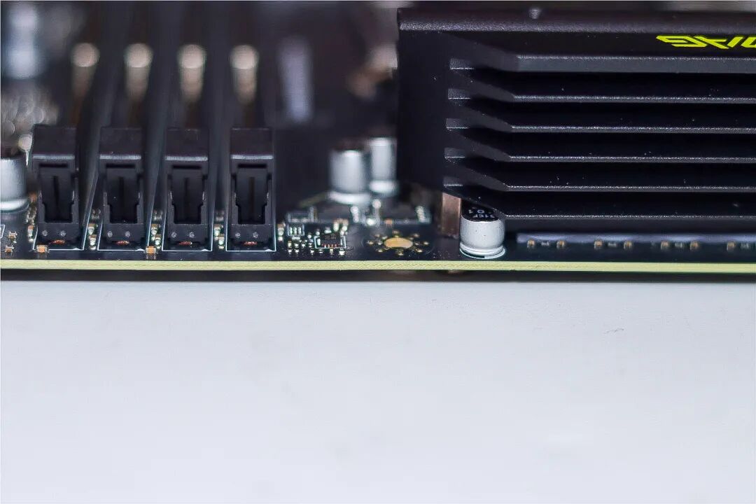 太香了!适合新手小白的微星B850M 迫击炮超频教程终于来了