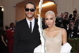 41岁卡戴珊富婆生活太快乐！分手后，和姐妹狂欢，美美健身搞事业图片