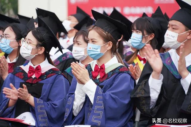 6484名成都大学2022届学子毕业啦