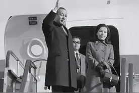 72年田中角荣访华：遭总理严厉批评，主席赠其一书，晚年方知深意图片