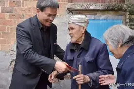 交过公粮的农民，现在每月可领1000元养老补贴？真的吗？答案已出图片