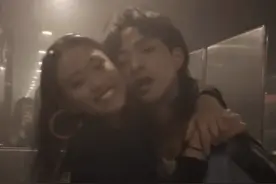 伊能静儿子哈利疑似恋情曝光！与美女贴脸动作暧昧，对视眼神陶醉图片