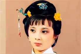 红楼梦：元春包办金玉良缘竟是受人胁迫，看幕后推手是谁？图片