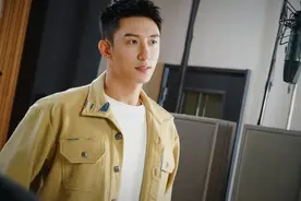 黄景瑜彻底塌房，前妻王雨馨证实结婚家暴，网友：迪丽热巴快跑图片