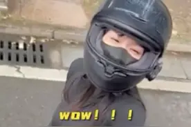 【小姐姐变戏法掏奶糖消防员被甜到】图片