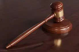 小包拯丨女孩被强制开除申请劳动仲裁，吐槽公司被反诉赔偿数万元图片