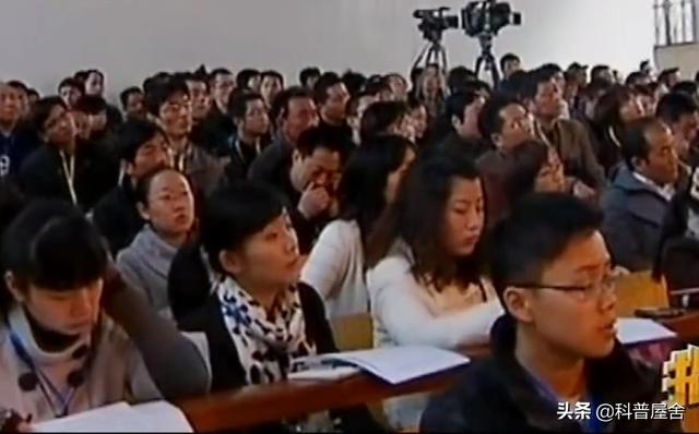 2012年，浙江一女明星醉驾撞死人，肇事逃逸，为何只判4年6个月？