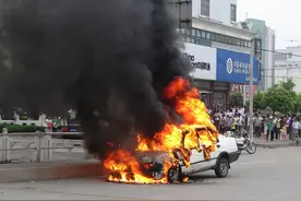 这几种熟悉的味道，居然是汽车起火的前兆！图片