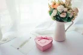 两性交往，为啥老年后还有婚外情的产生？图片