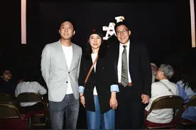 霍启山帮哥嫂带娃，快奔四仍少年感十足，郭晶晶：小叔子还单身图片