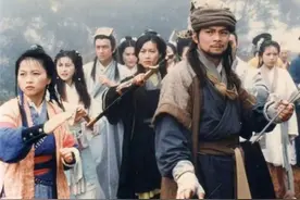 25年了，重看黄日华版《天龙》，连动作设计都有点“搞笑”图片