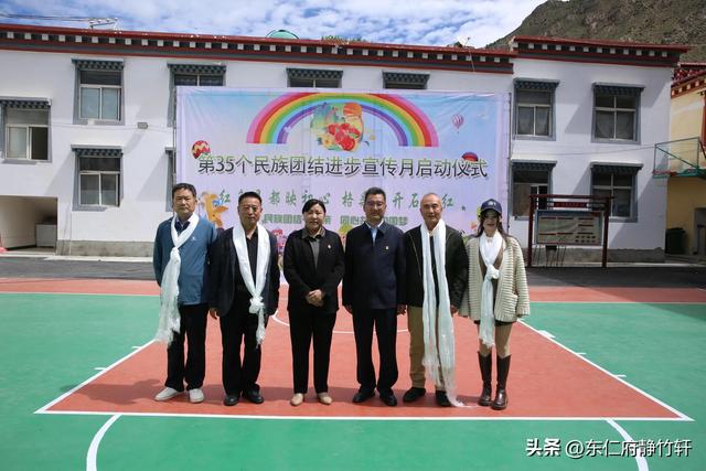 西藏昌都洛隆硕督古镇 文/李景宁