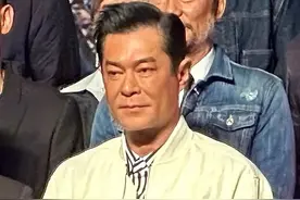 18位香港老牌男星近照对比，自然老去和不老男神，差别也太大了图片