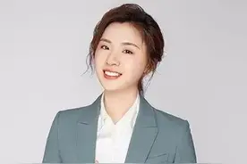 刘媛媛：从“寒门贵子”的北大才女到直播间大声吆喝的卖货女王图片
