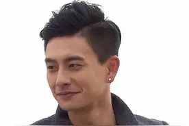 TVB五小生都是“假冻龄”，黄宗泽满脸褶子，陈键锋越来越肿图片