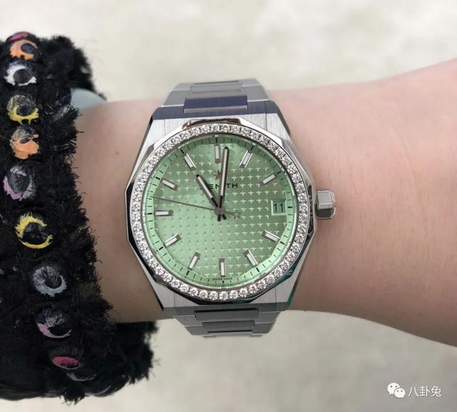 ����ʱ�������������̩����ź�����ǿ�ᣬ�̵�����һ���±�