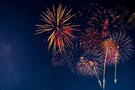 燃放烟花爆竹真的能消灭病毒吗？专家：没道理，太牵强图片