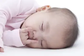 如果你怀孕了有人问你，几个月了？可以参考下面的对照图片