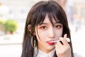 千万网红艾比的逆袭之路：由男变女，不畏谣言，勇于做自己图片