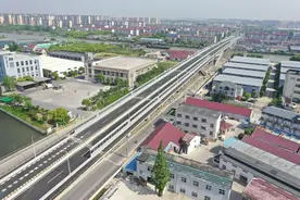 今天，三鲁公路桥顺利通车图片