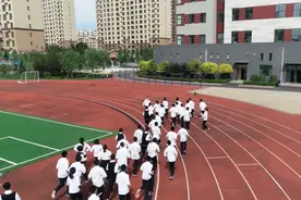成都今年体育中考，长跑“暂停”！明年呢？你怎么看？图片