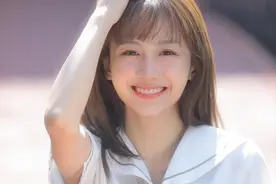 女孩平时习惯性夹腿，是怎么回事？图片