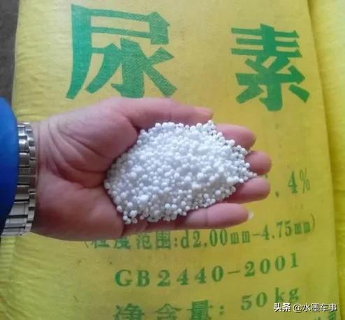 车子加尿素起什么作用（车用尿素是干什么的）